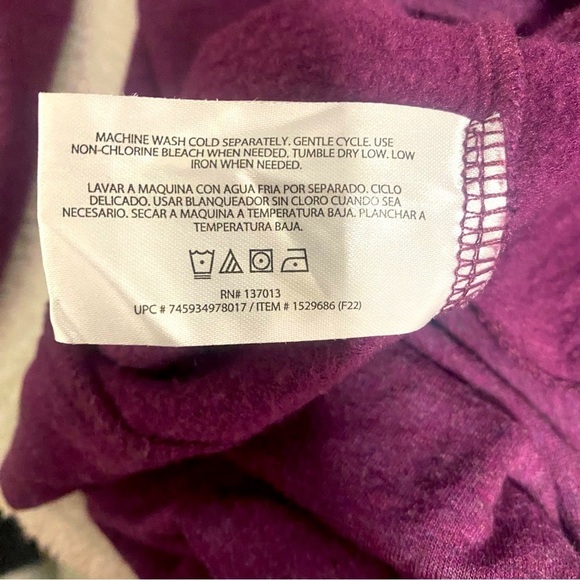 Orvis Women Size Medium Cozy Pullover Soft Crewneck Sweatshirt Beautiful Purple - Picture 10 of 10